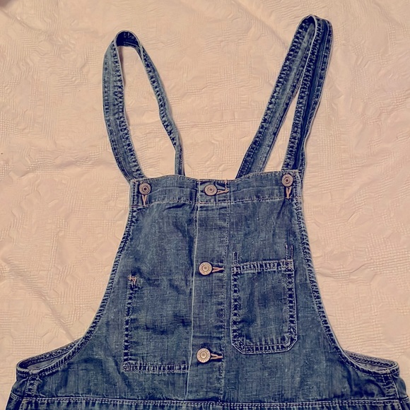 ✨ Levi’s Jean Jumper Skirtall - Picture 5 of 9